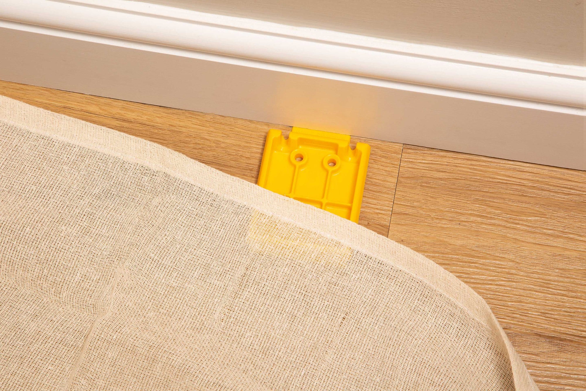 Etree Sheet Mate - Reusable fixing method for protective sheets Wall Patching Compounds & Plaster