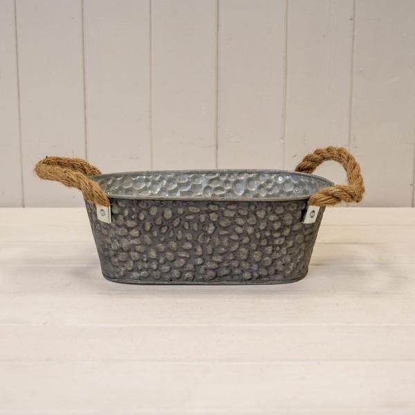 Zinc trough with hammered finish (embossed) and rope ears T26cmx12.5cm H10cm