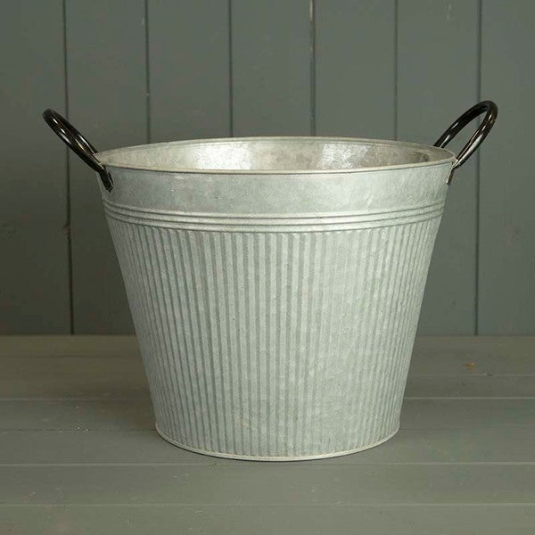 28cm Round Ribbed Aged Zinc PlanterÂ 