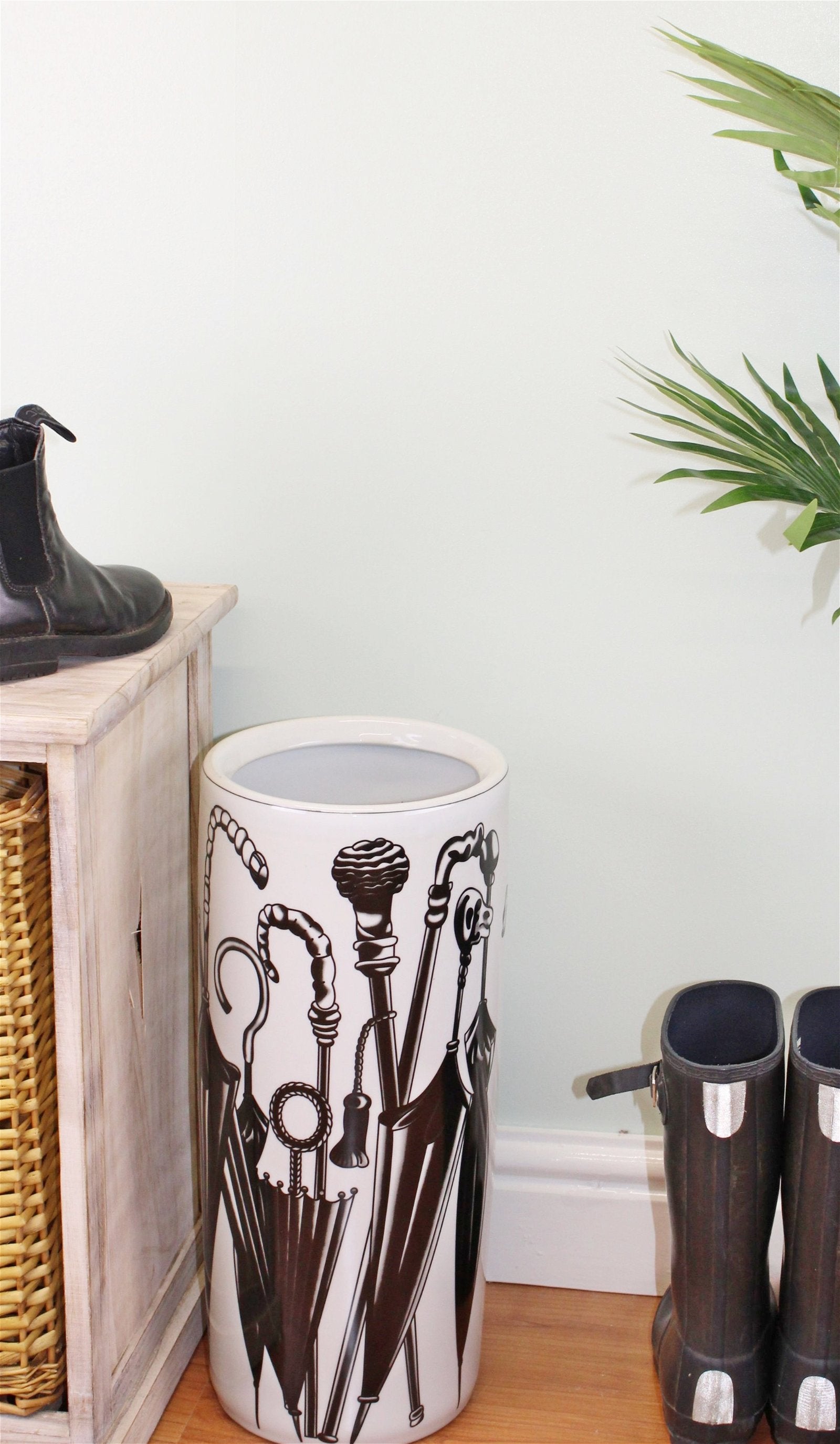 Monochrome Umbrella Print Ceramic Umbrella Stand