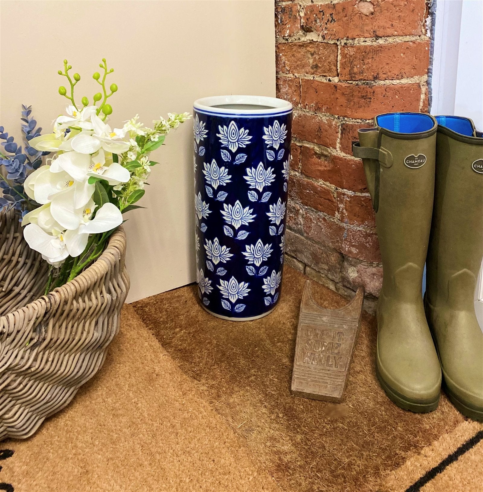 Blue With White Flower Umbrella Stand