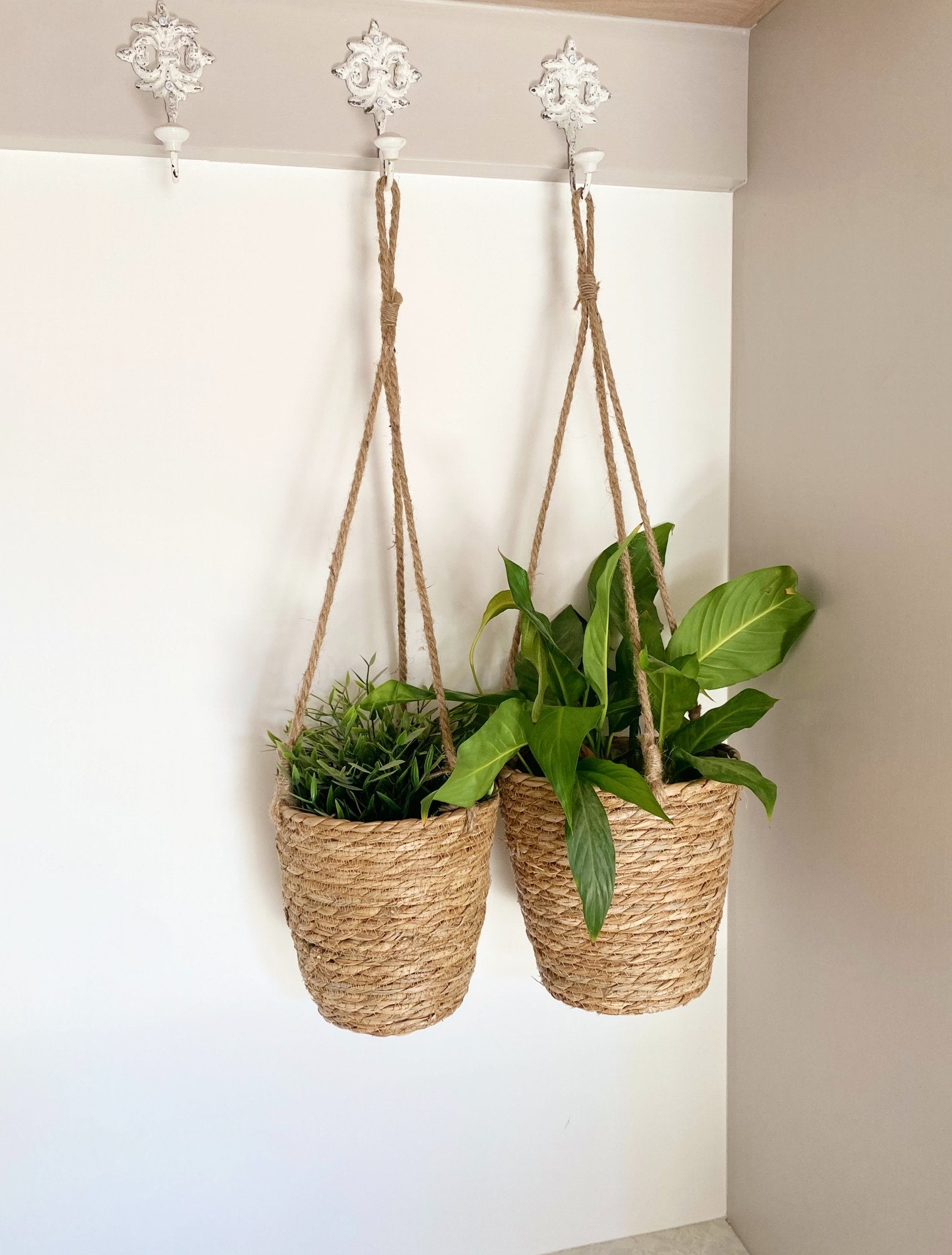 Set of Two Rush Grass Hanging Planters